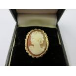 CAMEO RING, 9ct gold cameo shell ring,