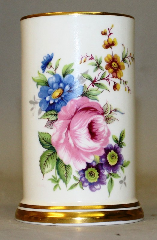 A 19TH CENTURY COPELAND AND GARRETT SPILL VASE painted with a basket of flowers, Spode spill vase - Image 5 of 5