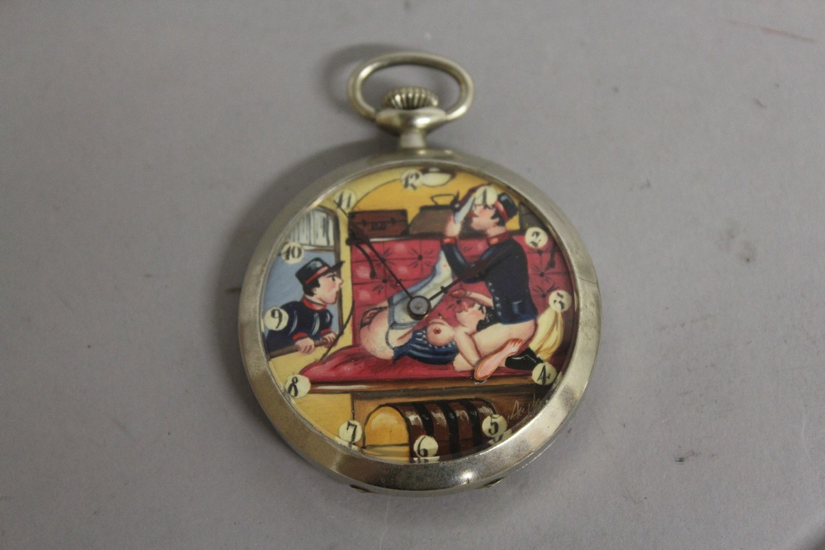 A GENTLEMAN'S EROTIC POCKET WATCH with painted automaton face.