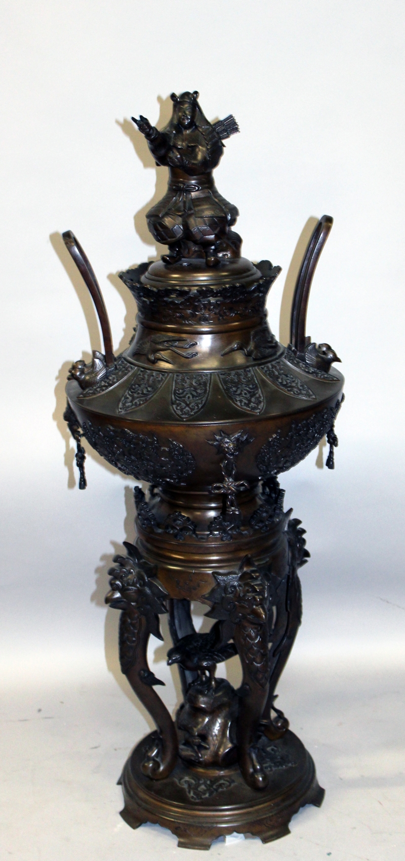 A LARGE & IMPRESSIVE JAPANESE MEIJI PERIOD BRONZE KORO & COVER ON STAND, the koro with upright