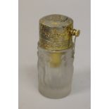 A R. LALIQUE MOLINARA PERFUME ATOMISER BOTTLE, CIRCA. 1920, the sides with female nudes in relief.