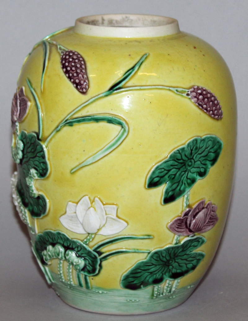 AN EARLY 20TH CENTURY CHINESE WANG BINRONG YELLOW GROUND PORCELAIN JAR, the sides moulded in - Image 4 of 7