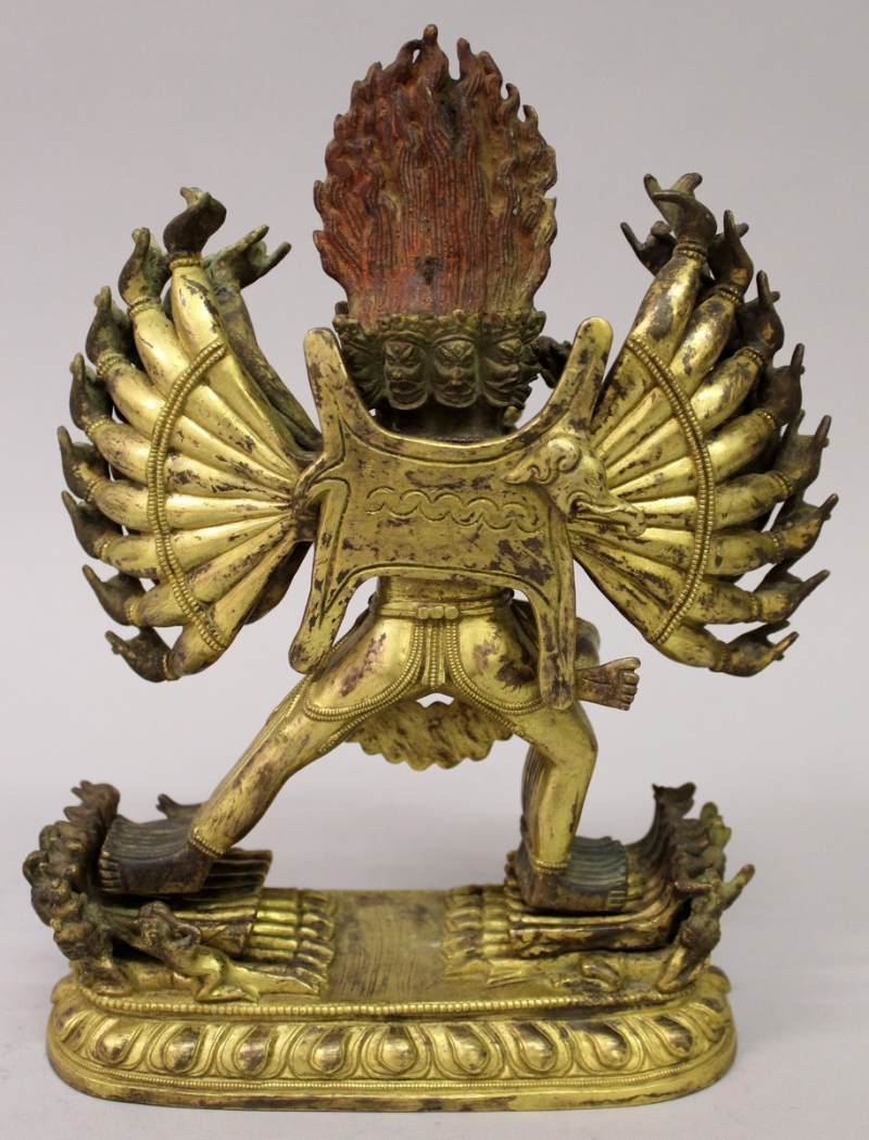 A GOOD QUALITY CHINESE SECTIONAL GILT BRONZE GROUP OF HAGAGRIVA & HIS CONSORT, the deity supported - Image 7 of 9