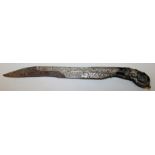 A FINE QUALITY 19TH CENTURY SILVER-METAL ONLAID DAGGER, possibly Malay peninsular, with onlaid