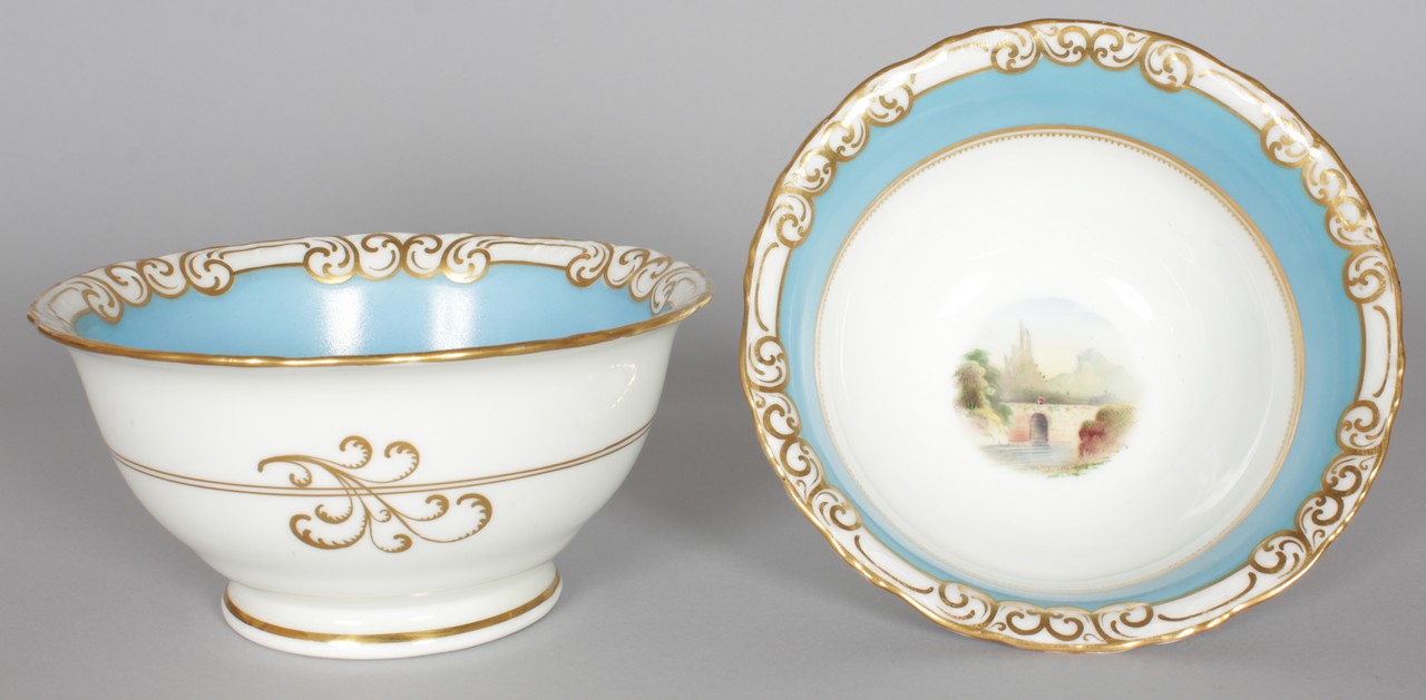 A 19TH CENTURY GRAINGER'S WORCESTER FINE PAINTED PAIR OF PEDESTAL BOWLS painted with rural