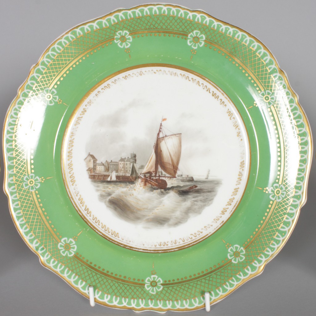 19TH CENTURY DAVENPORT, LONGPORT PLATE painted with a castle scene pattern 884, an English porcelain - Image 3 of 4