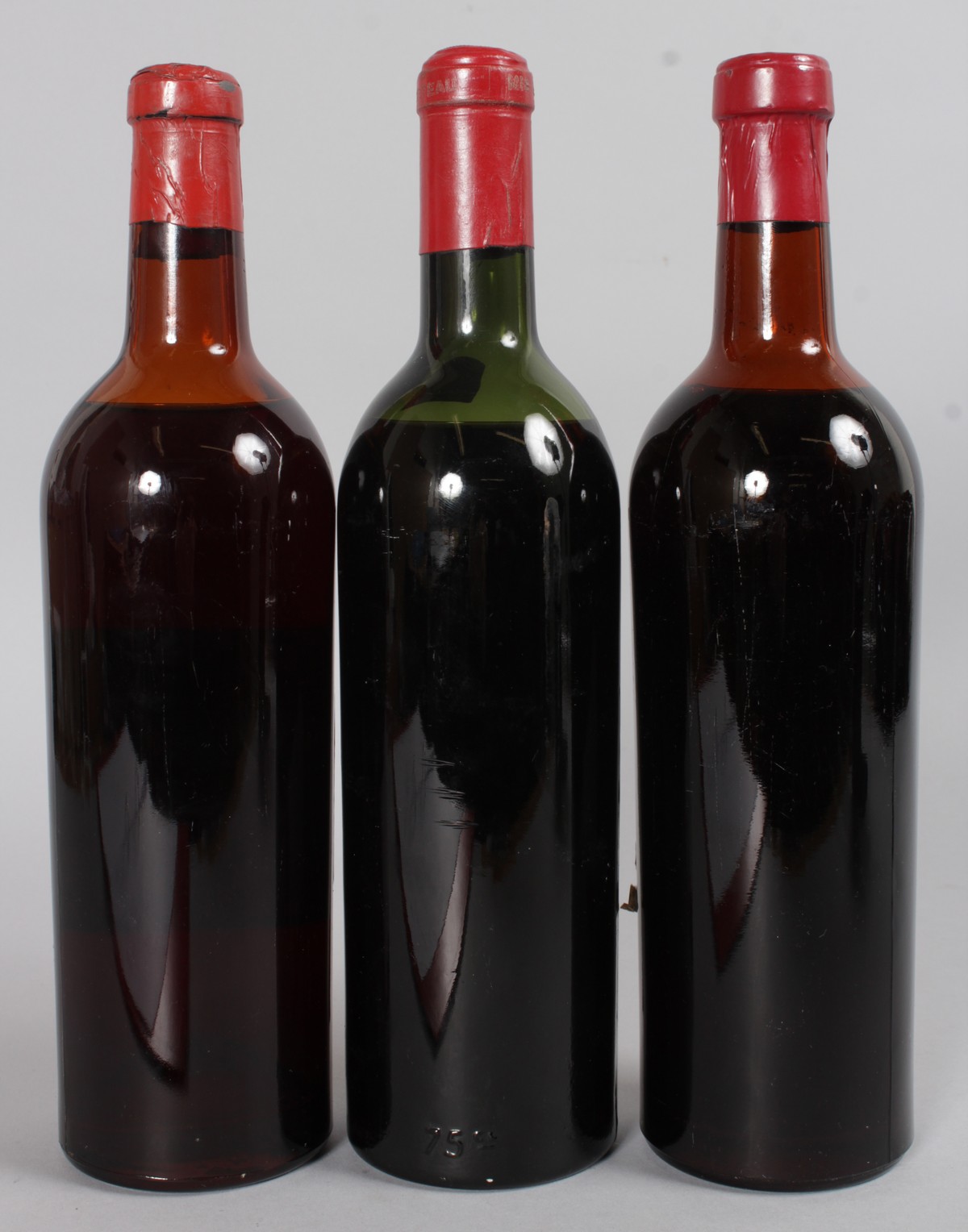 CHATEAU MOUTON ROTHSCHILD, 1962, 1 bottle; CHATEAU BRANAIRE, 1962, 1 bottle; CHATEAU LAUJAC, 1968, 1 - Image 8 of 9