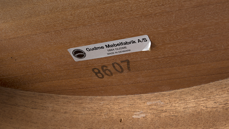 A Gudme Mobelfabrik dining table - Image 3 of 3