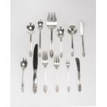 An International Silver sterling flatware service