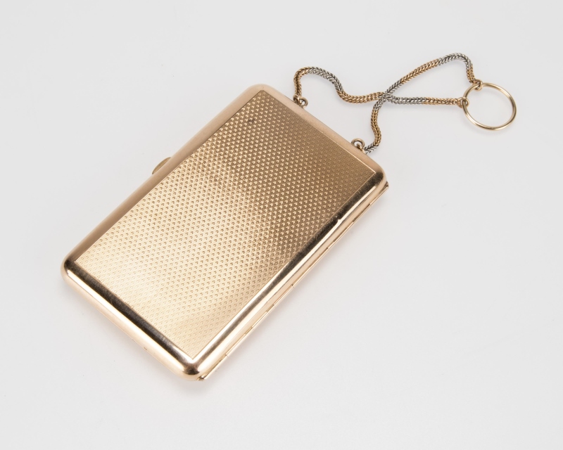 An antique gold dance card purse - Image 2 of 2