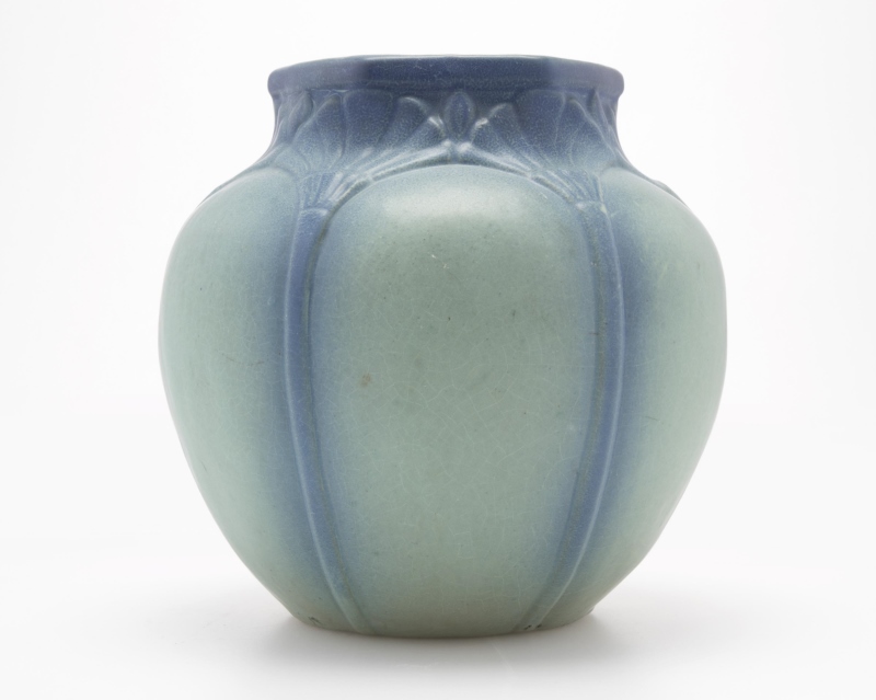 A large Van Briggle art pottery vase - Image 3 of 5