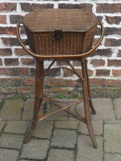 Wicker sewing basket with original padde