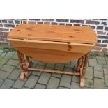 Circular pine gate leg table