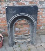 Cast iron fire insert