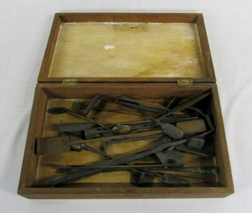 Box of metal sculpture's tools
