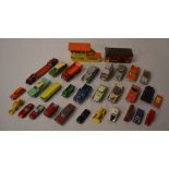 Various Dinky die cast model cars, Lesne