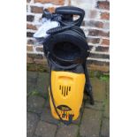 JCB pressure washer