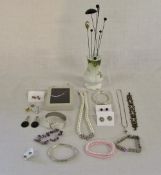 Assorted costume jewellery, hat pins and