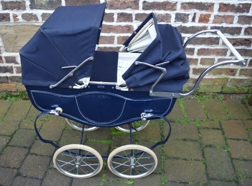 Triang twin pram