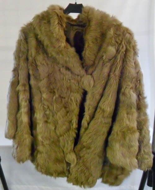 Ladies vintage fur cape