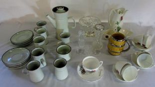 Assorted ceramics and glass ware inc Mid