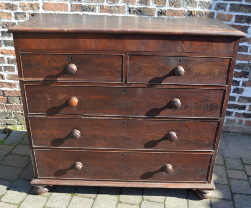 Victorian chest of drawers with a secret - Image 2 of 2