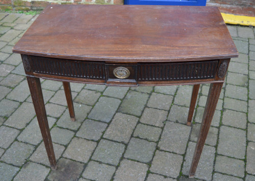 Georgian style side table