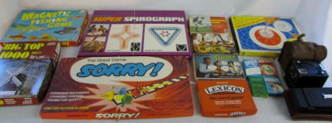 Selection of retro toys inc Spirograph,