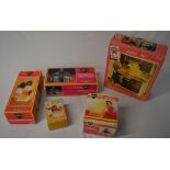 Sindy toys including Cooker Unit, Dining