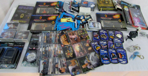 Assorted memorabilia mainly Star Trek in