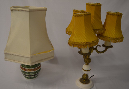 2 table lamps