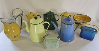 Various enamel ware inc 1940s lunch box,