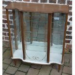 Display cabinet