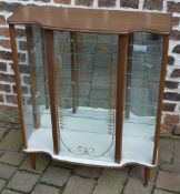 Display cabinet