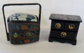 Chinese porcelain & lacquer wedding bask