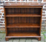 Oak twin shelf book case