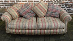 3 seater sofa with scatter back cushions