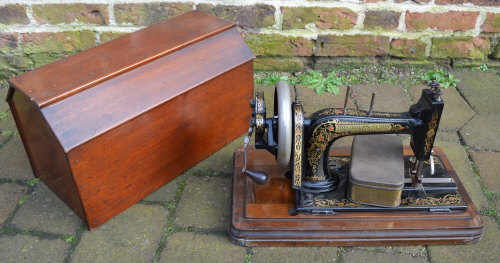 Bradbury's Family sewing machine