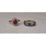 18ct diamond ring with outer blue spinel