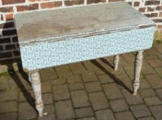 Victorian painted pine drop leaf table