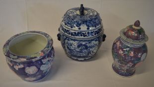 Jardiniere bowl, lidded vase and a blue