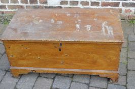 Victorian scrumbled pine blanket box on