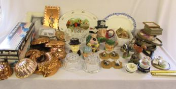 Various ceramics, glassware, tapestries,