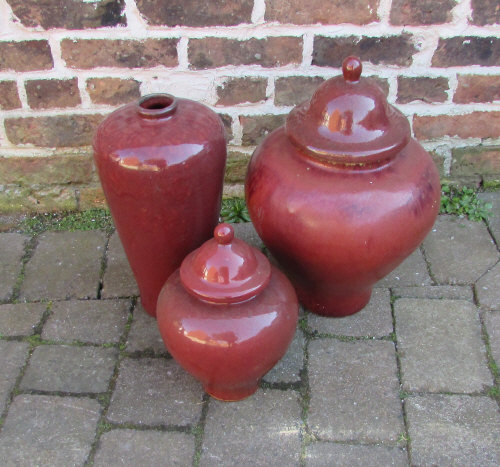 3 large ceramic urns