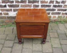 Victorian mahogany commode