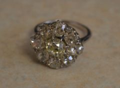 Platinum diamond cluster ring set with a