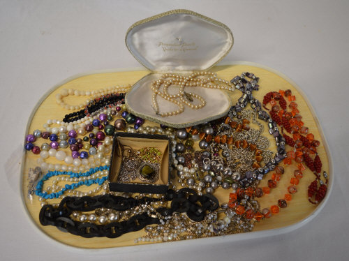 Selection of costume jewellery including