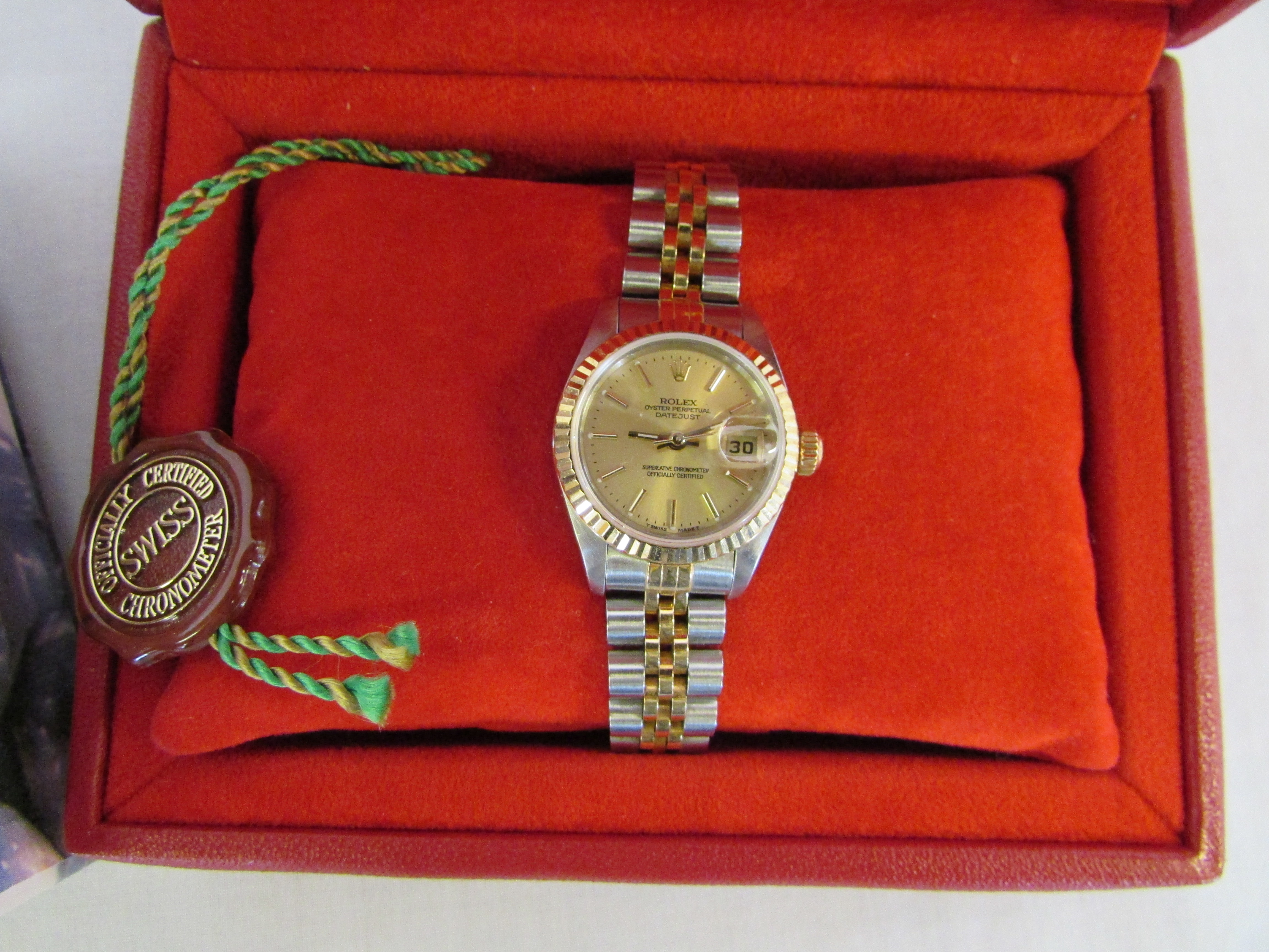 Ladies Rolex oyster perpetual datejust b - Image 2 of 4