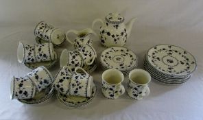 Royal Doulton 'Hartford' part tea servic