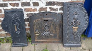 2 cast iron fire sides & a cast iron ove